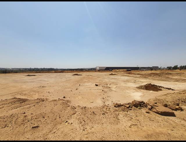 38,026M² VACANT LAND FOR SALE IN GOSFORTH PARK
